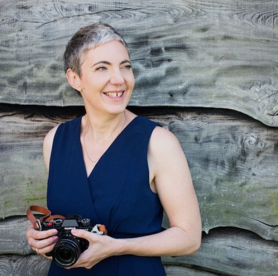 Tracy Calder is a photographer, editor and writer